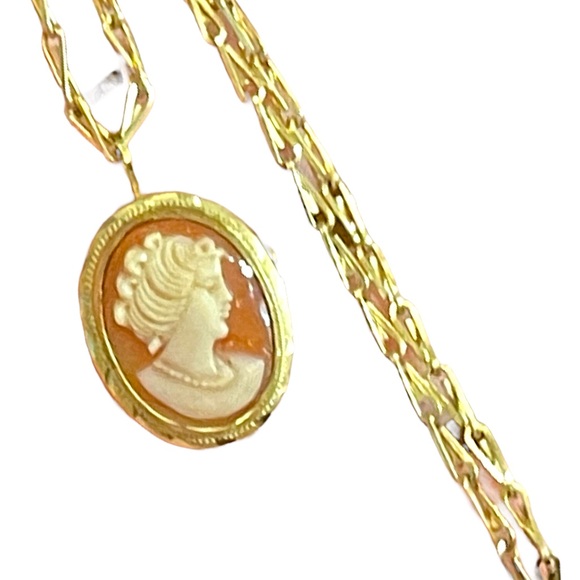 Vintage 12k gold filled Shell Cameo on gold chain necklace - Picture 12 of 12